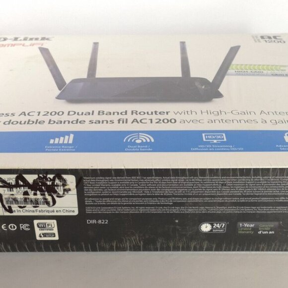 D-LINK Wireless AC1200 DIR-822 Dual Band Router with High-Gain Antennas SEALED - Picture 4 of 4